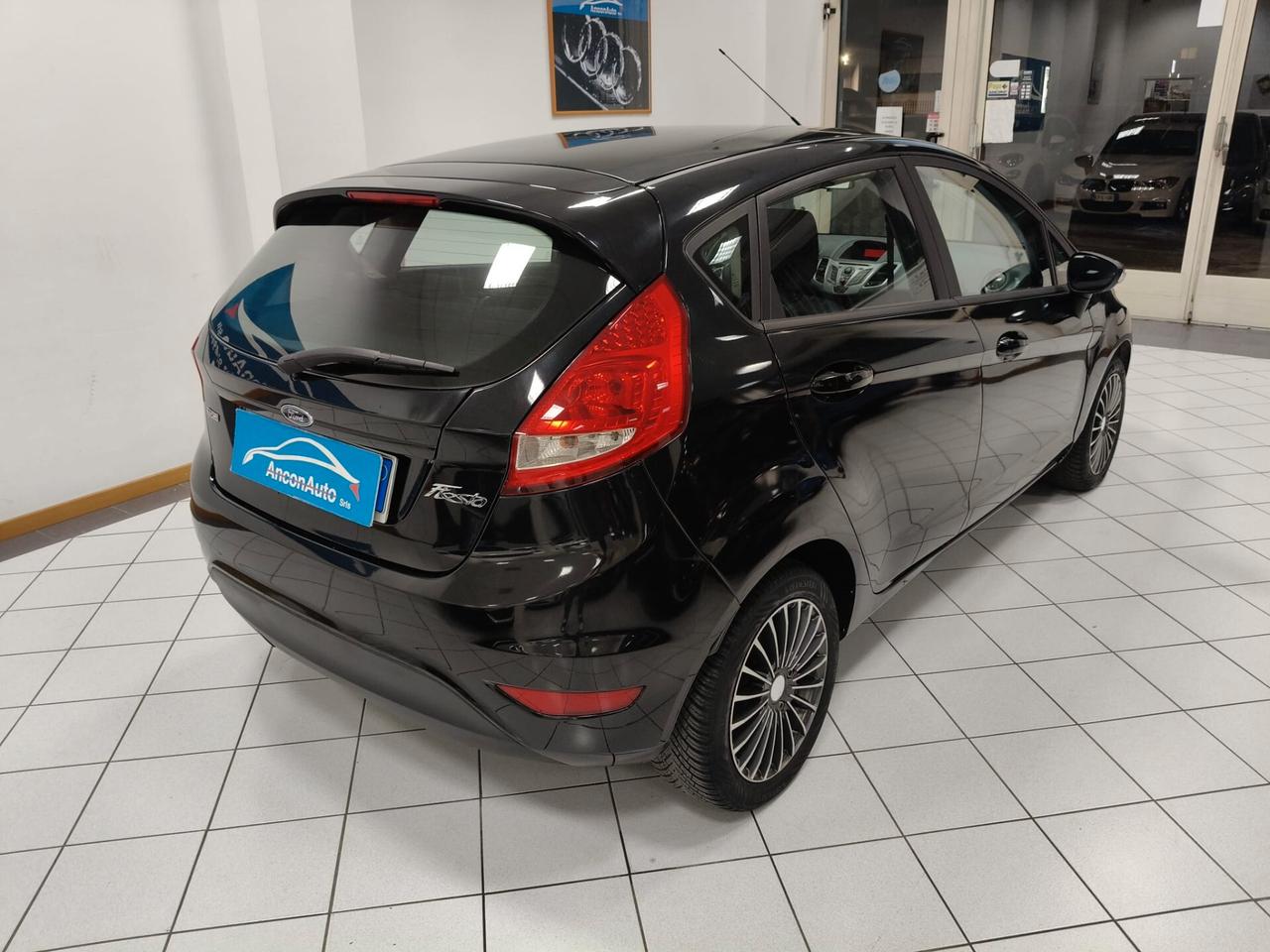 Ford Fiesta 1.4 TDCi X NEOPATENTATI 2010