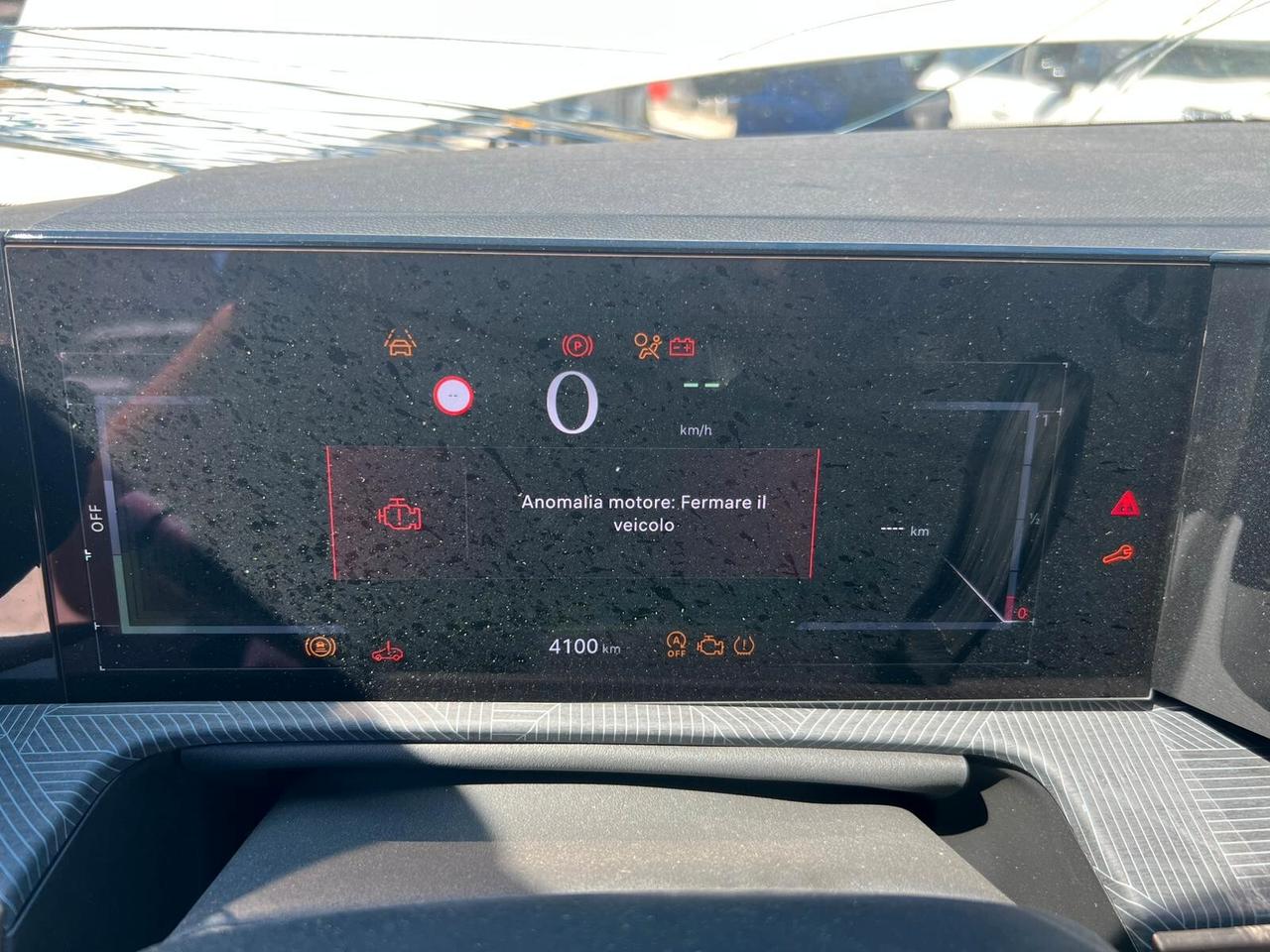 Lancia Ypsilon Hybrid e-DCT Edizione Cassina