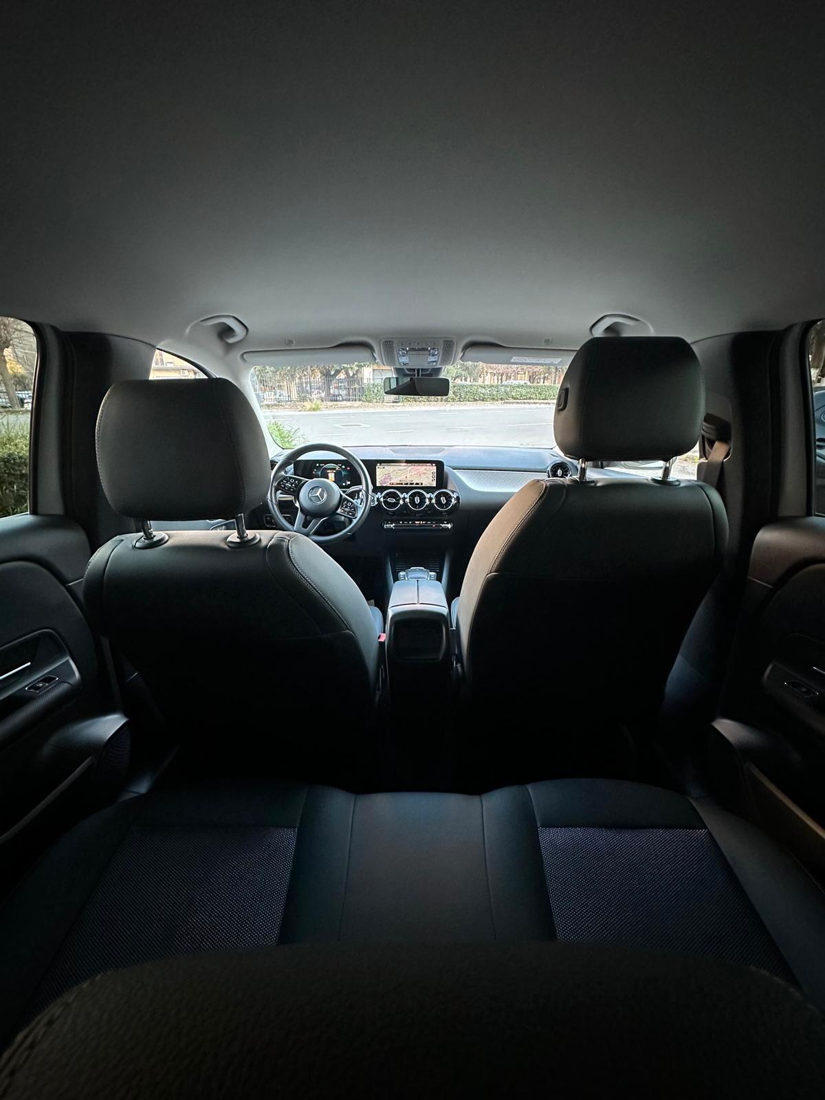 Mercedes-benz GLA 200 d Automatic Business