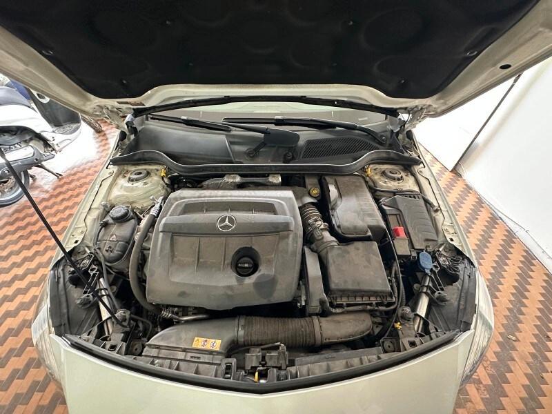 MERCEDES Classe A (W176) A 160 d Business