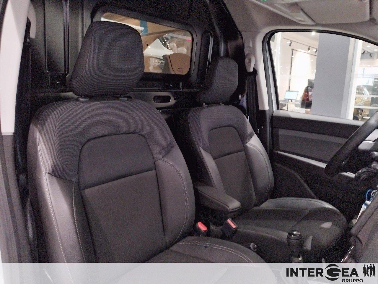 RENAULT Express van 1.5 Blue dci 95cv