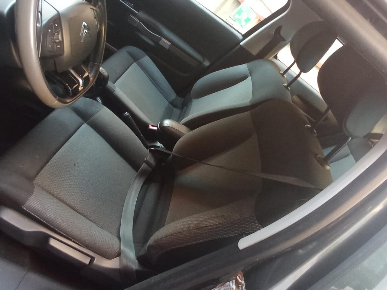 Citroen C4 Cactus BlueHDi 100 Shine