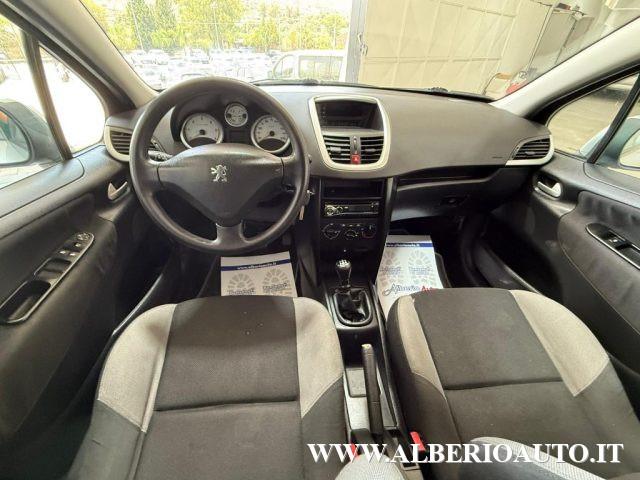 PEUGEOT 207 1.4 HDi 70CV 5p. XT