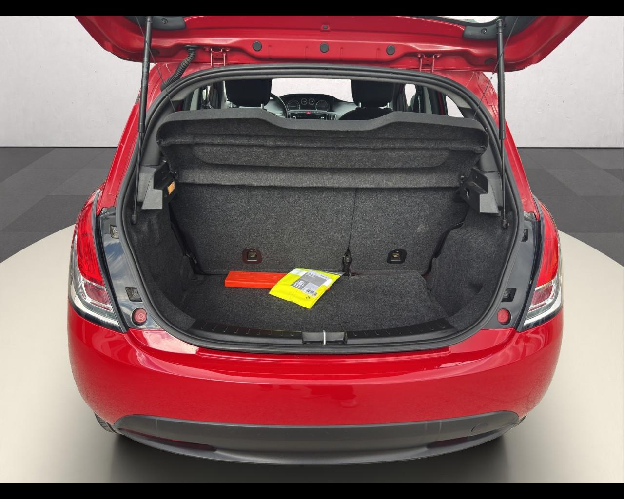 LANCIA Ypsilon 3ª serie - Ypsilon 0.9 TwinAir 85 CV 5 porte S&S Gold