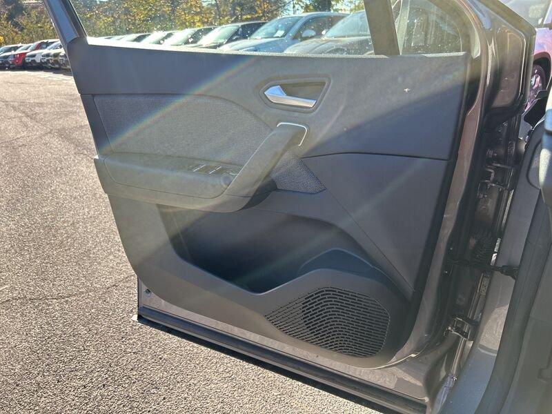 Renault Captur II 2024 1.0 eco-g Techno 100cv