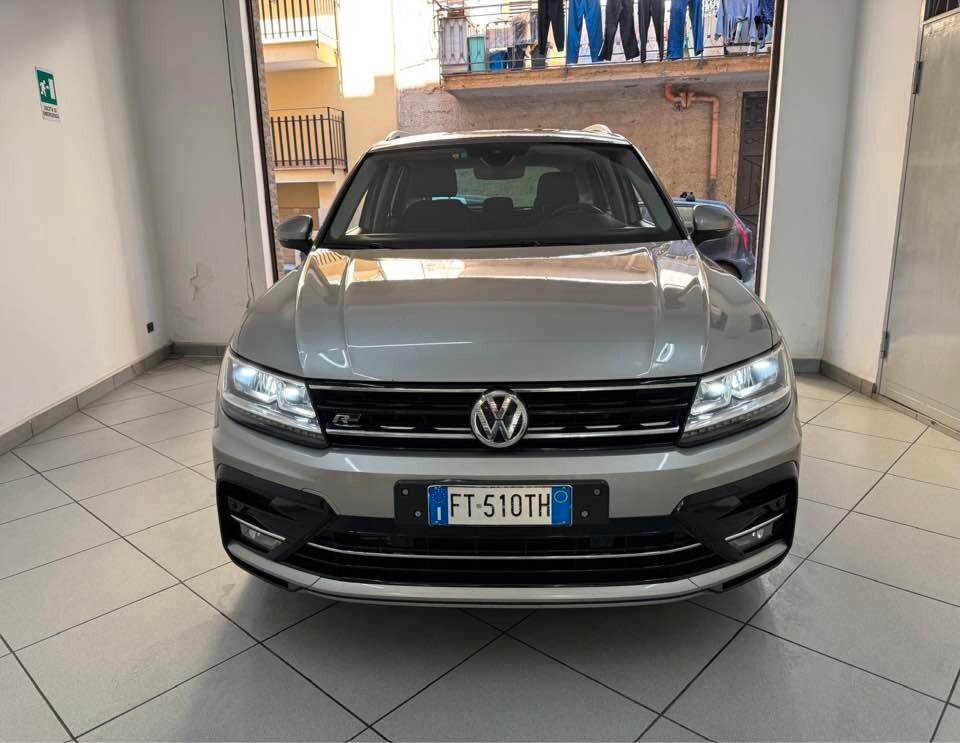 Volkswagen Tiguan 2.0 TDI SCR DSG 4MOTION R-Line 150/CV 2019