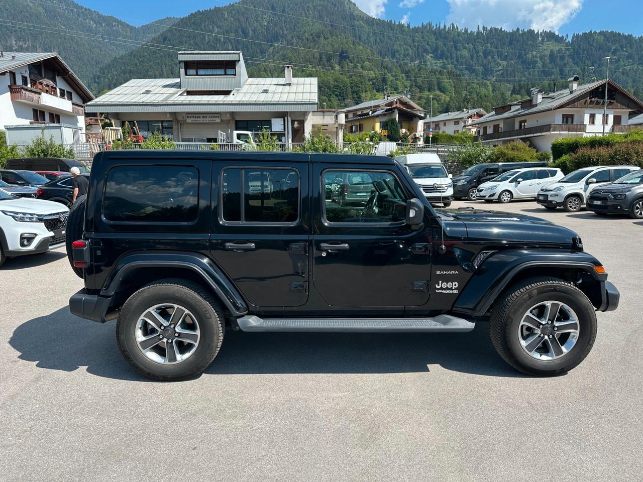 Jeep Wrangler Unlimited 2.0 Turbo Sahara