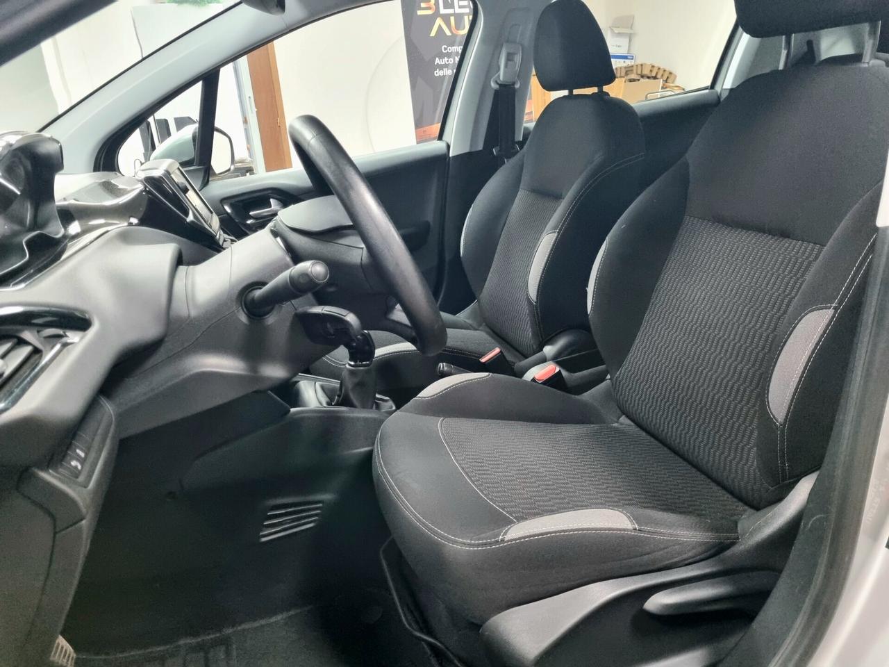 PEUGEOT 208 1.2 BENZINA 82CV 5p. ALLURE