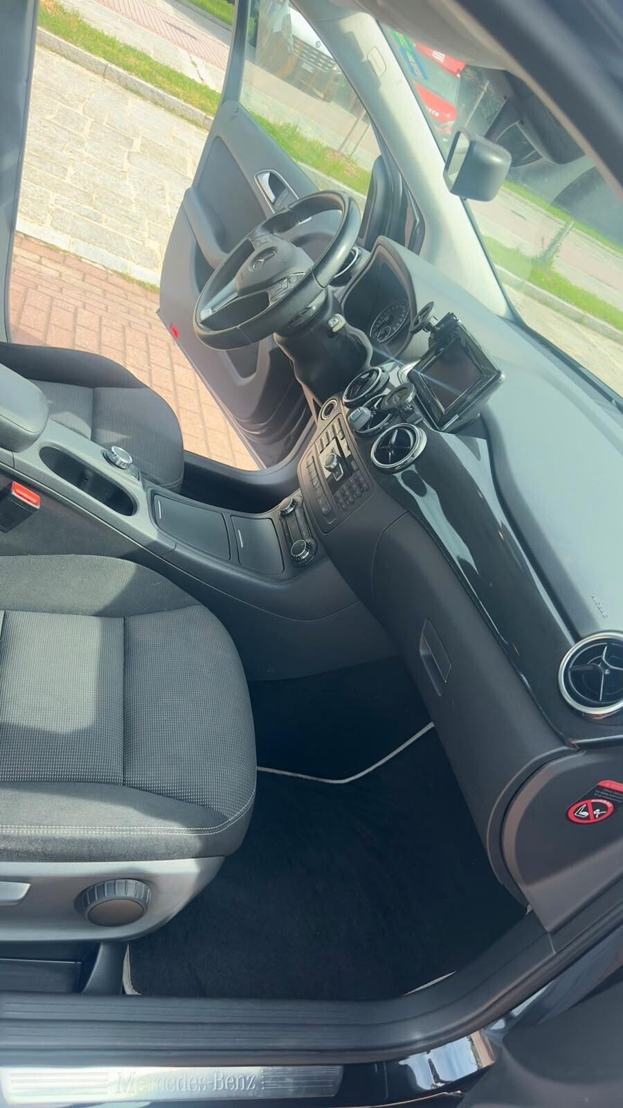 Mercedes-benz B 180 CDI Automatic Premium