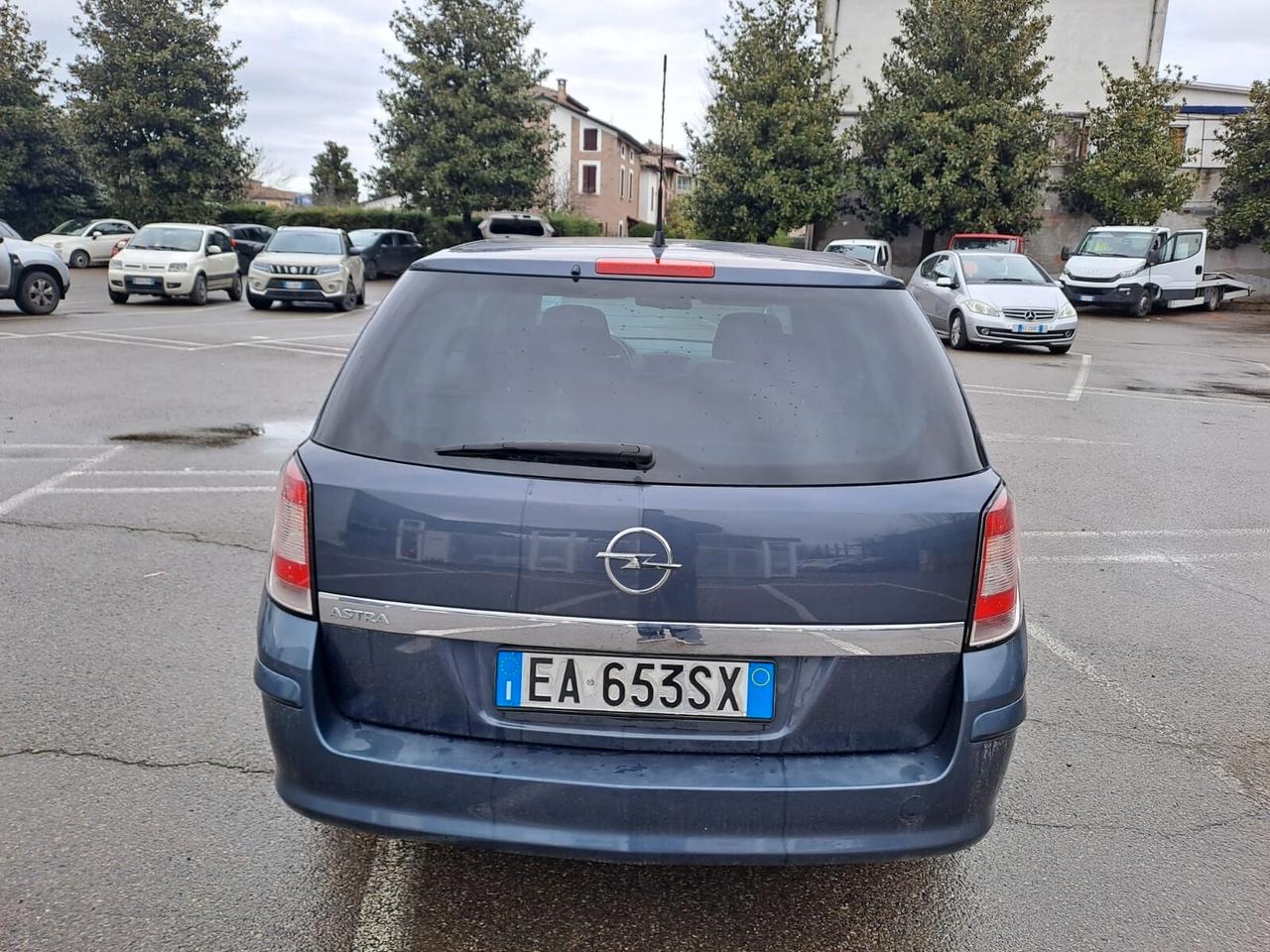 Opel Astra 1.6 16V GPL-TECH Station Wagon Enjoy