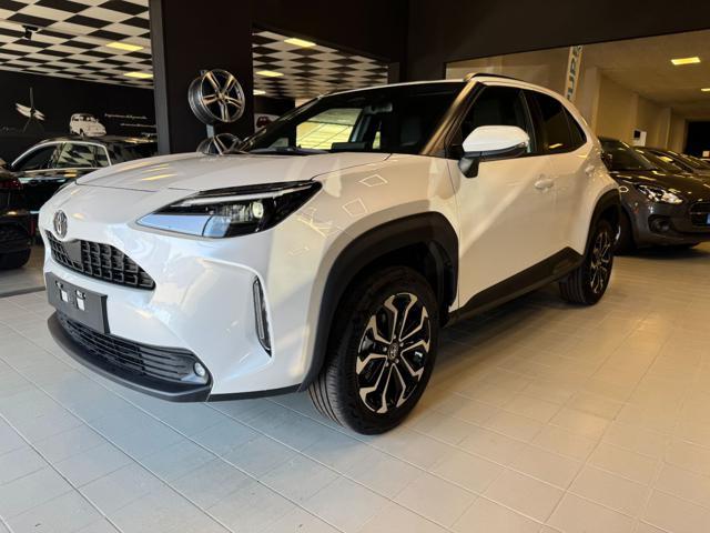 TOYOTA Yaris Cross 1.5 Hybrid 130 CV 5p. E-CVT Teamplayer Design Km0