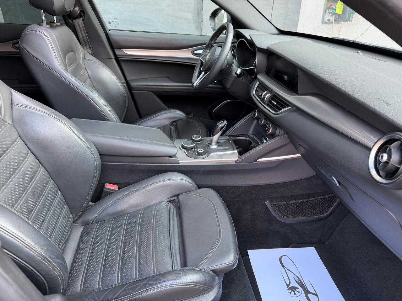 Alfa Romeo Stelvio 2.2 Turbodiesel 210 CV AT8 Q4 Executive