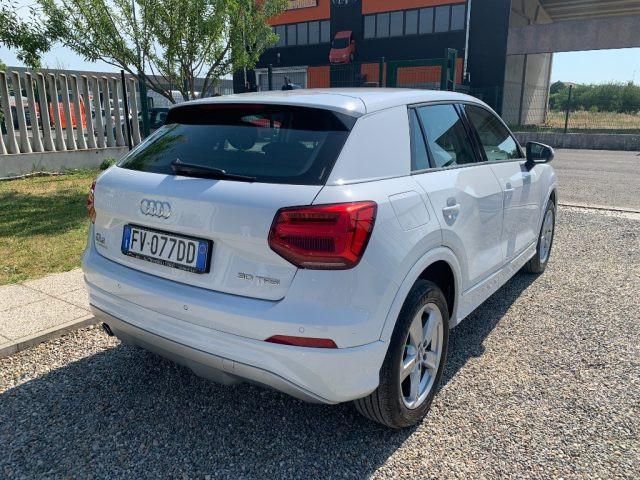AUDI Q2 30 TFSI S tronic Admired
