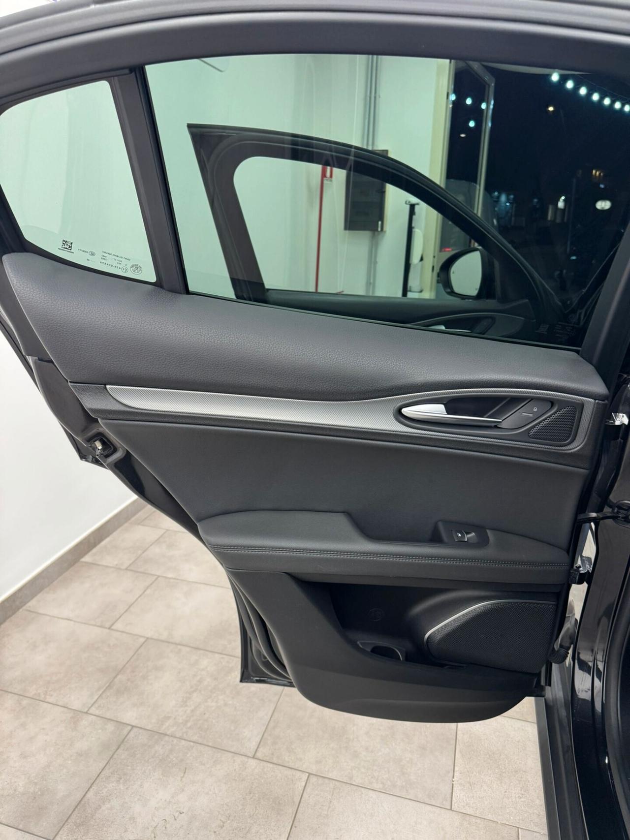 Alfa Romeo Stelvio 2.2 Turbodiesel 190 CV AT8 Q4 Sprint