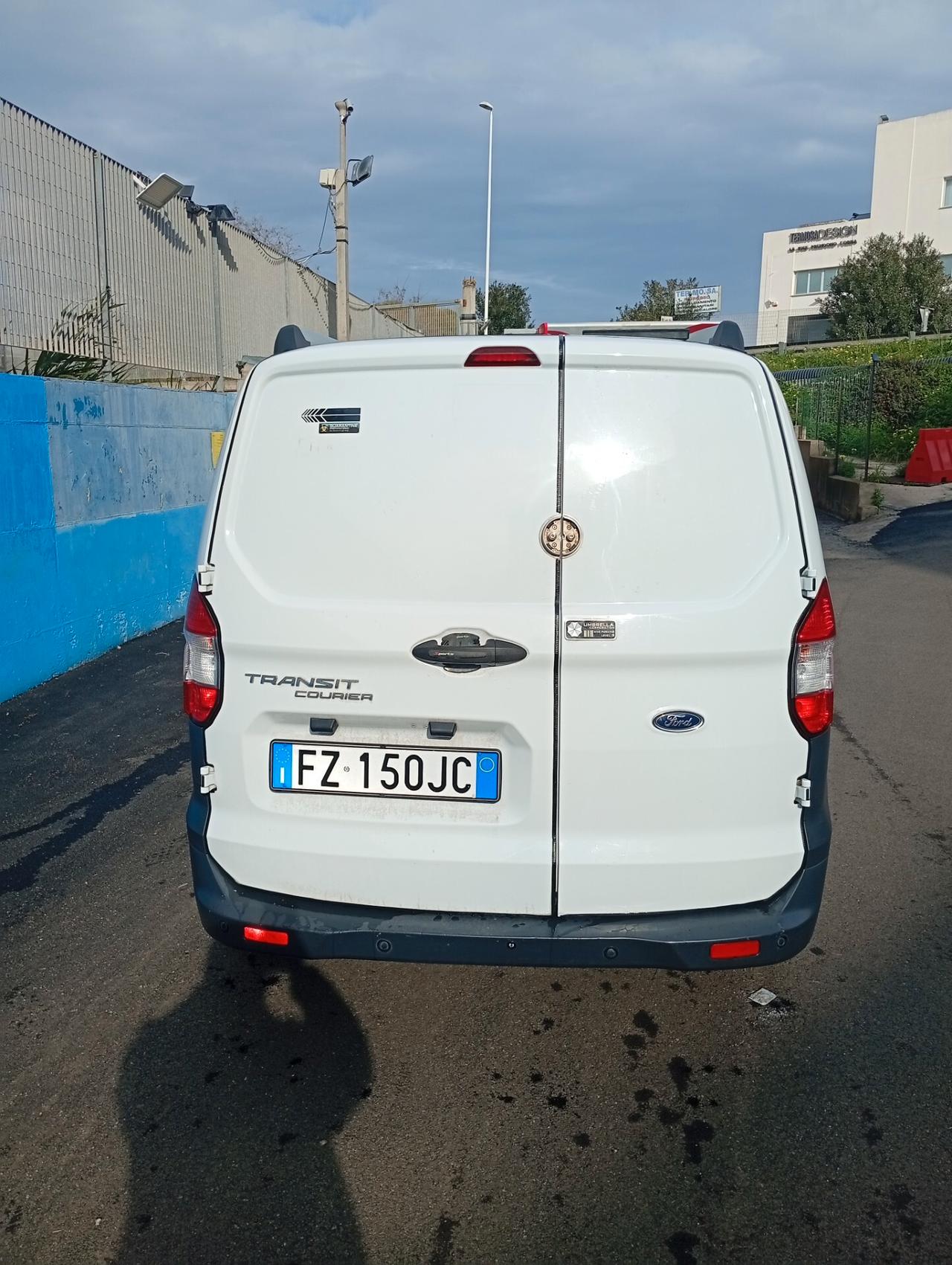 Ford Transit Courier 1.5 dci