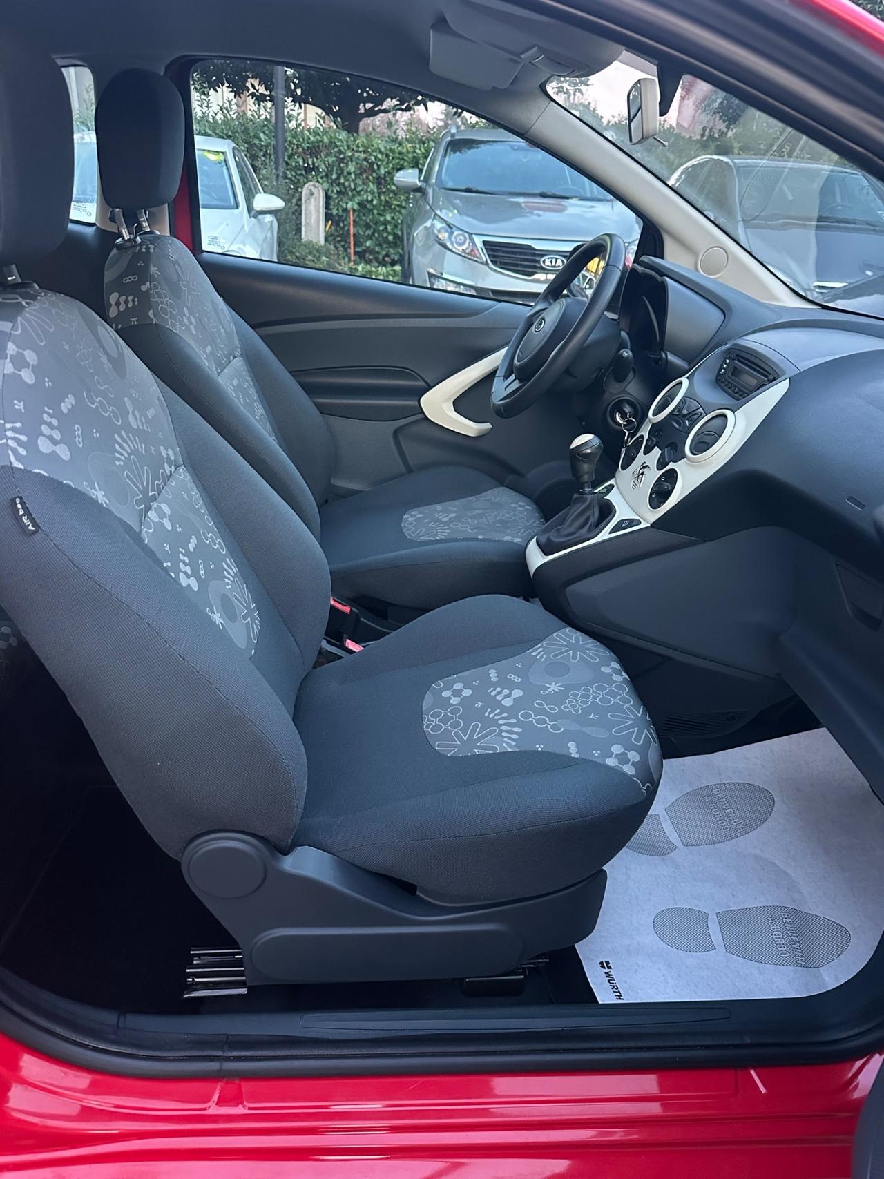 Ford Ka Ka+ 1.2 8V 69CV Titanium