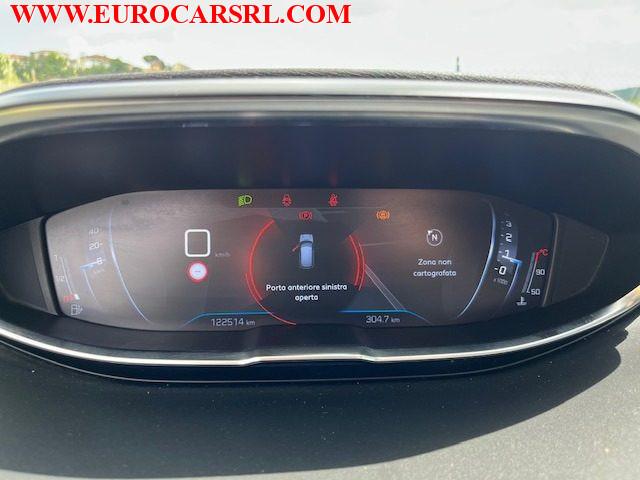 PEUGEOT 3008 BlueHDi 130 S&S Allure