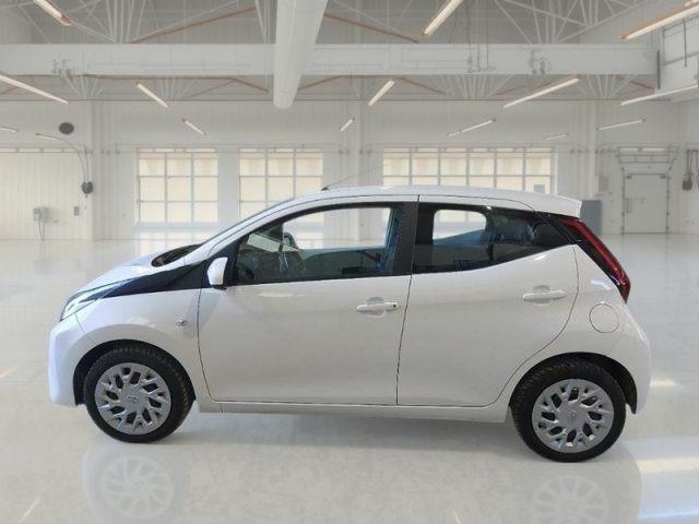 TOYOTA Aygo Connect 1.0 VVT-i 72CV 5 porte x-business plus