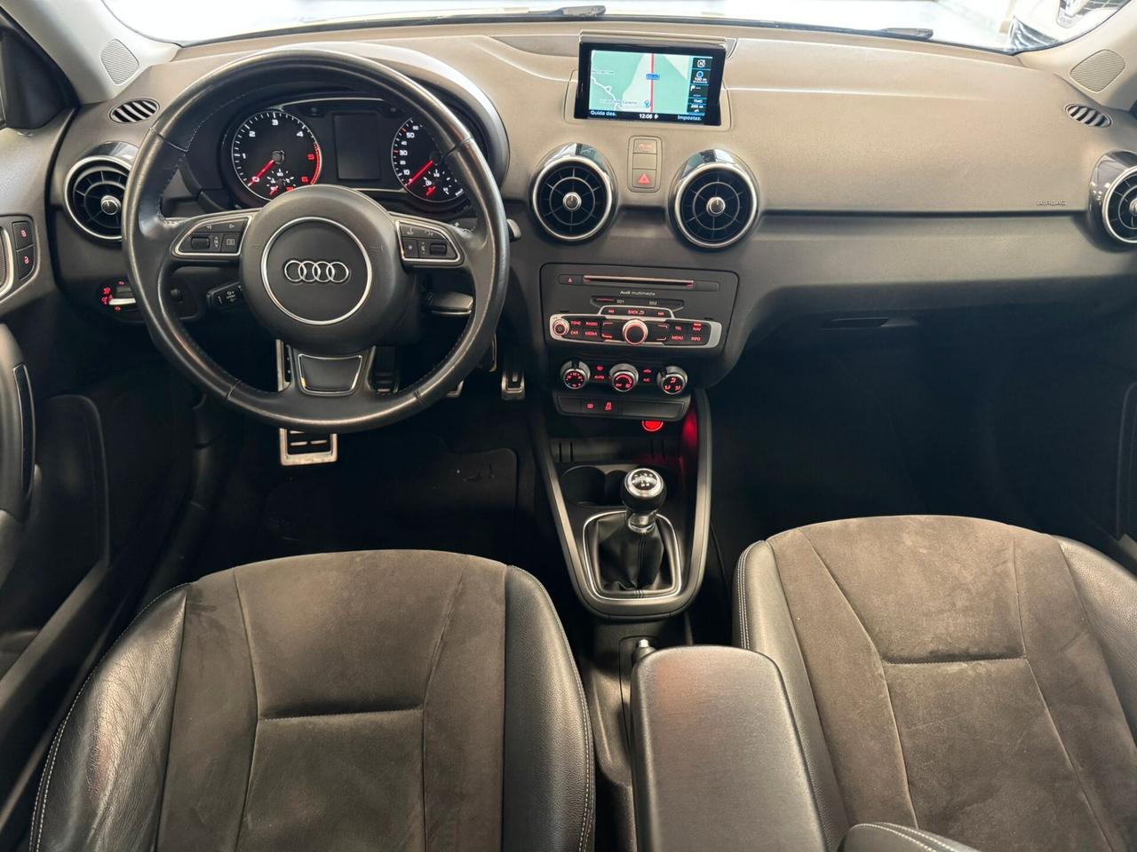 Audi A1 Sportback 1.4 TDI 90cv S-line