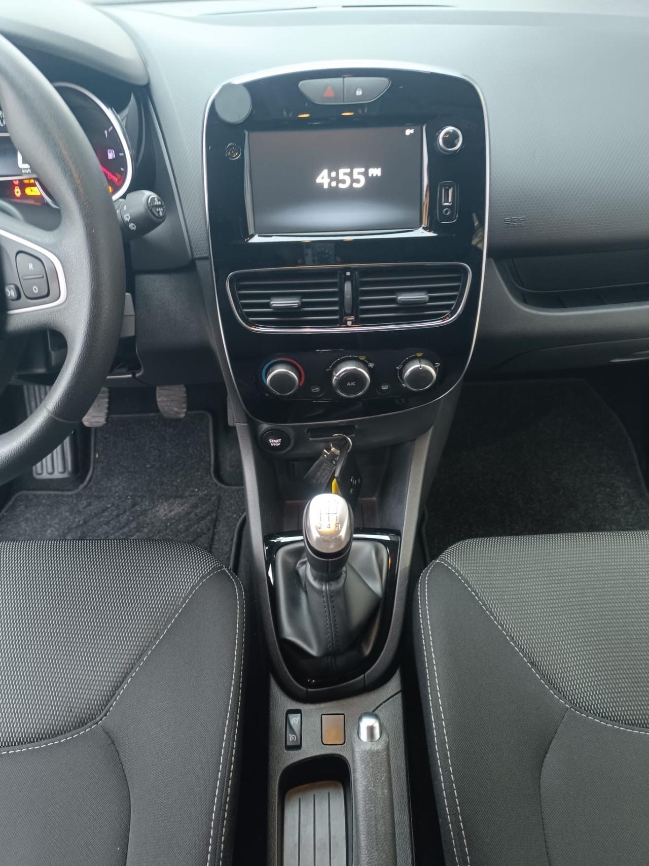 Renault Clio dCi 8V 75 CV 5 porte Moschino Intens