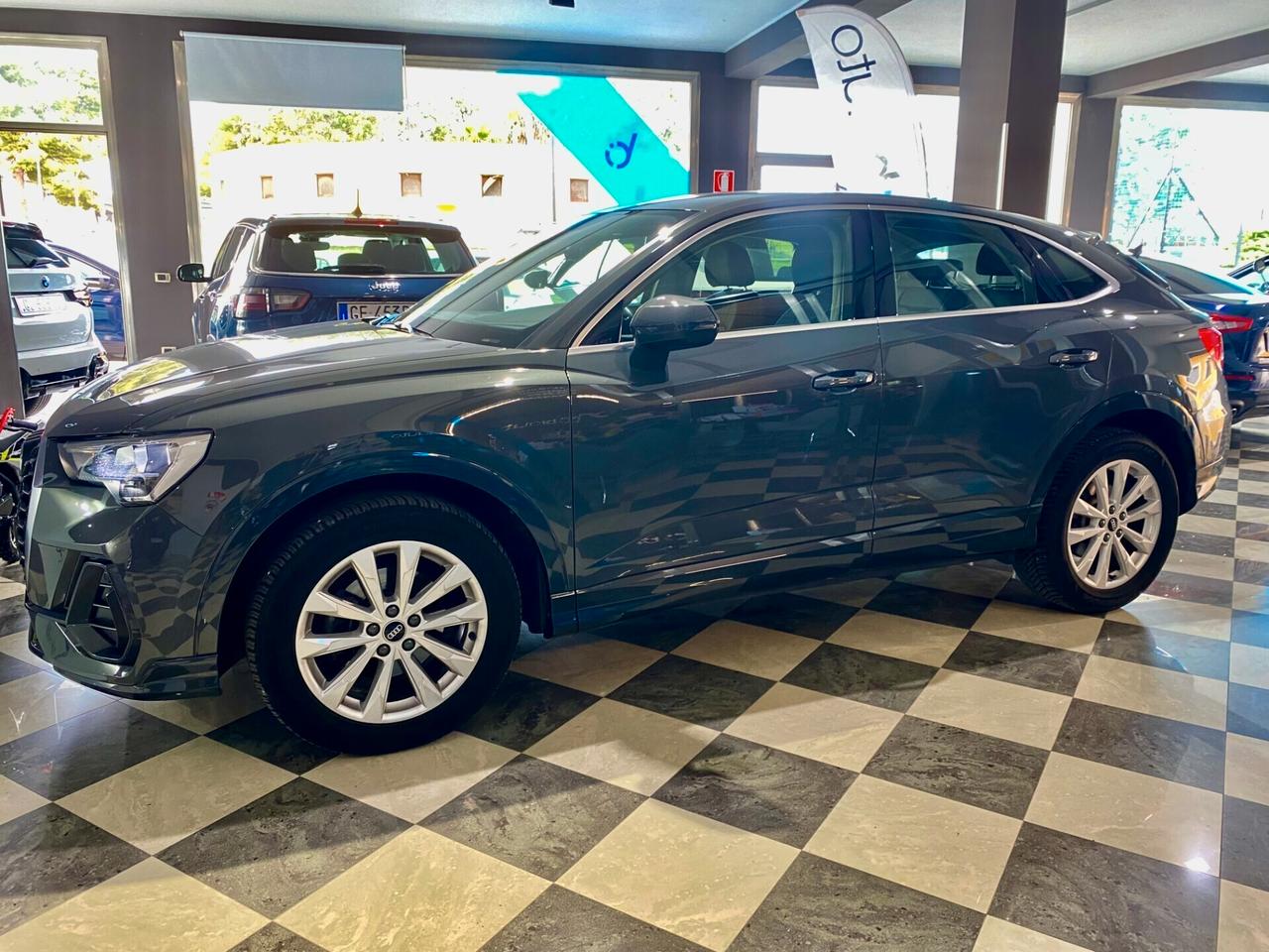 Audi Q3 SPB 35 TDI S tronic Business Plus-12/2020