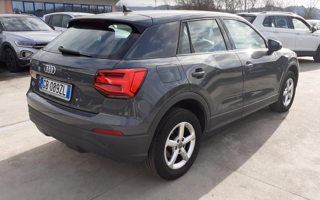 Audi Q2 35 2.0 TDI 150cv Stronic Identity Black - 2020