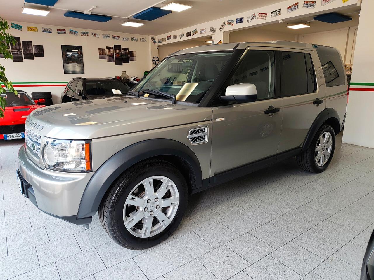Land Rover Discovery 4 7POSTI / GANCIO TRAINO