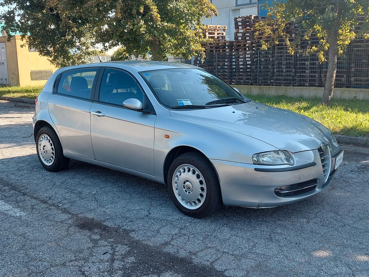 Alfa Romeo 147 1.9 JTD (115 CV) cat 5p. Distinctive
