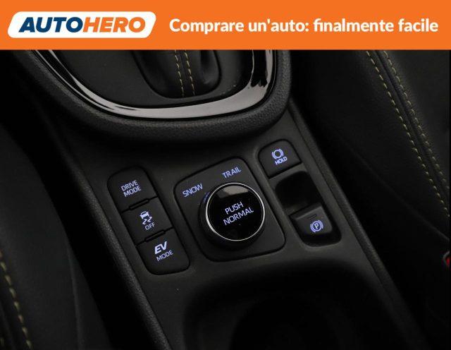 TOYOTA Yaris Cross 1.5 Hybrid 5p. E-CVT AWD-i Adventure