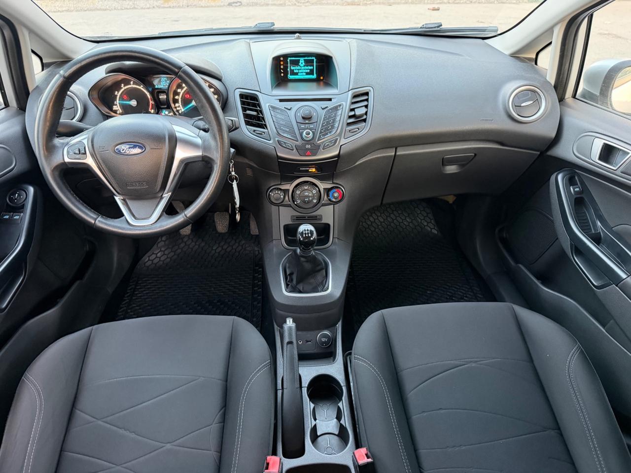 Ford Fiesta 1.2 benzina 60 cv 2014