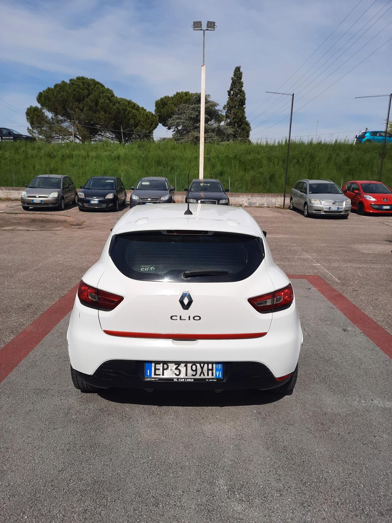 Renault Clio 1.2 75CV 5 porte Live OK NEOPATENTATI