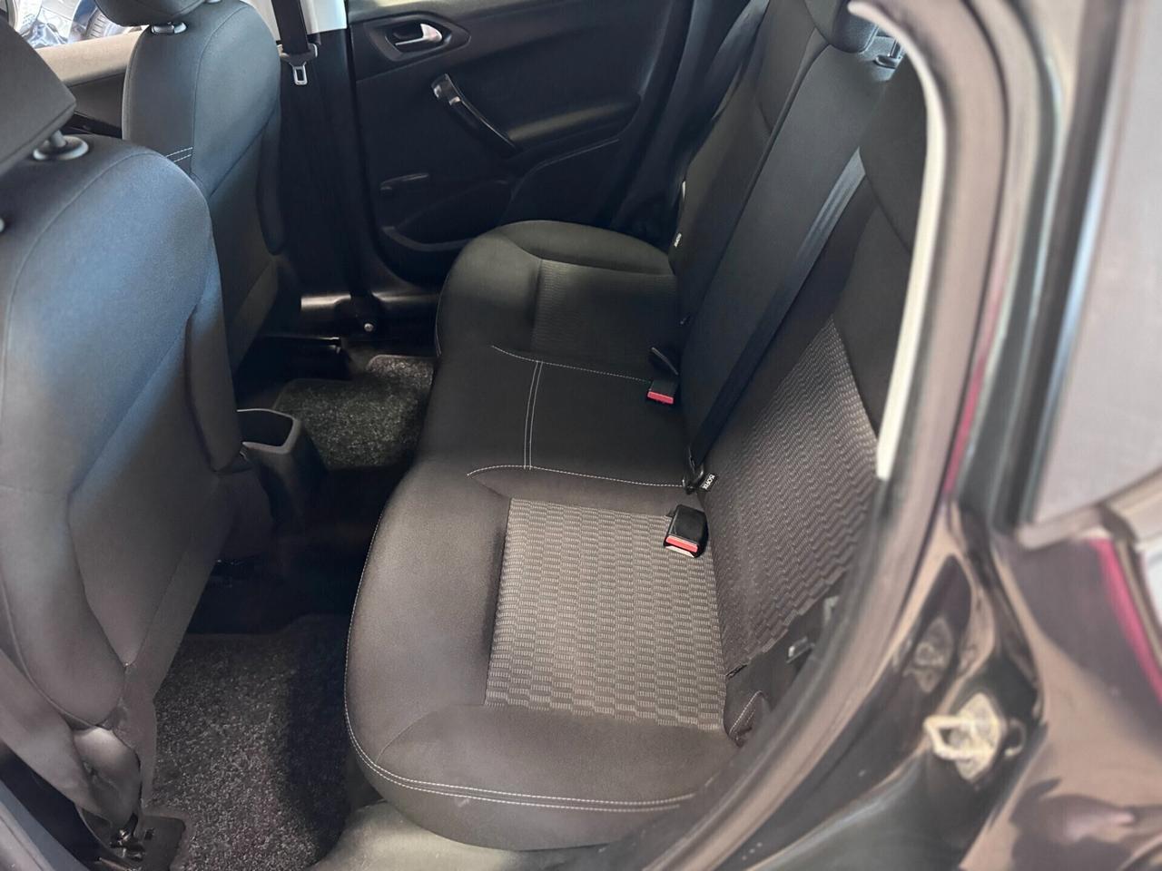 Peugeot 208 PureTech 82 5 porte Active