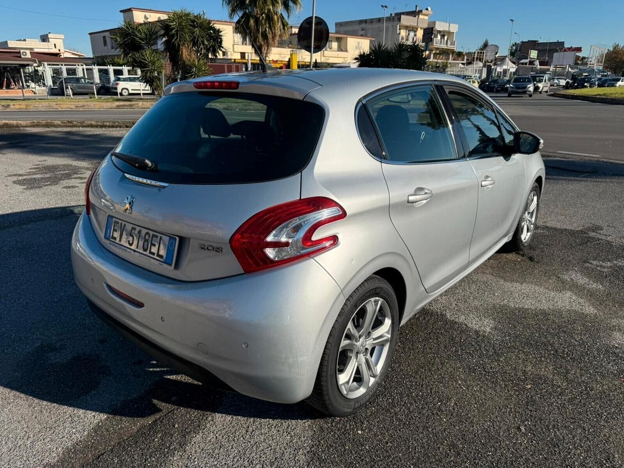 PEUGEOT 208 ALLURE 5PORTE 1.2BENZINA 82CV SOLO80MILAKM