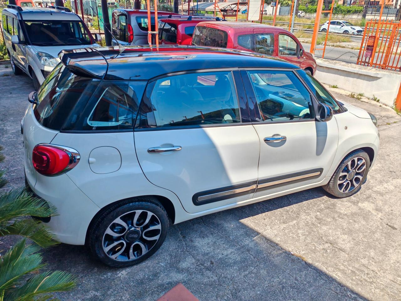 FIAT 500L 1,6 diesel 10/2013 CV105 lounge