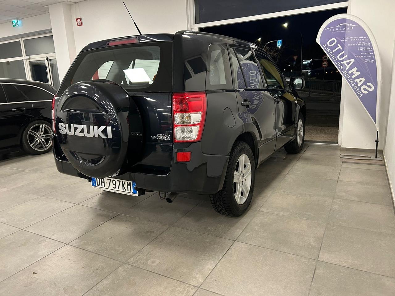 Suzuki Grand Vitara 1.9 DDiS 5 porte