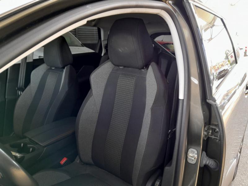 PEUGEOT 5008 BlueHDi 130 Business EAT8 S/S aut.