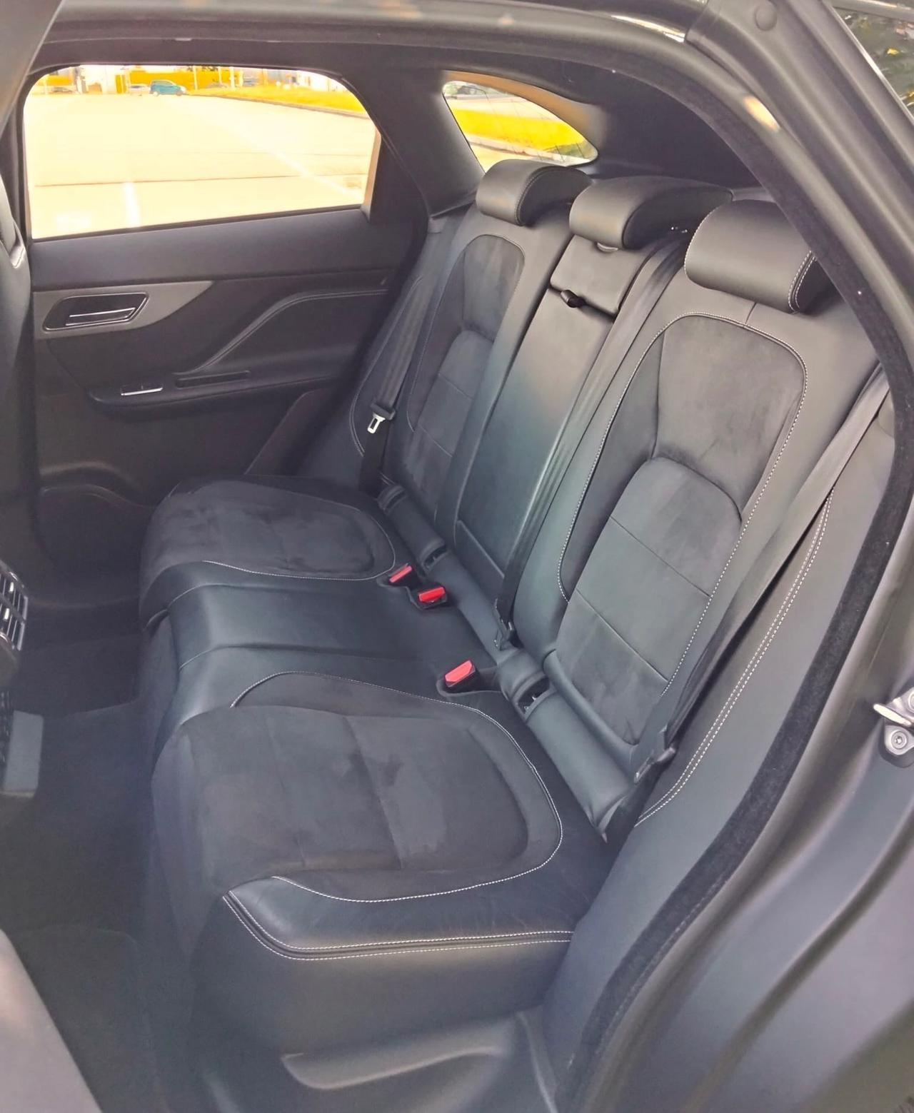 Jaguar F-Pace S 3.0 D V6 300 CV AWD Automatic*Navi*Alcantara