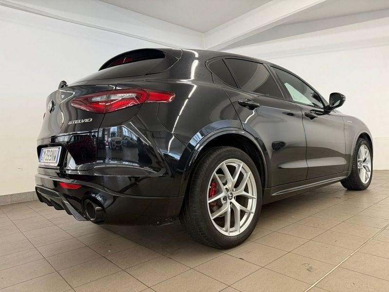 Alfa Romeo Stelvio 2.2 Turbodiesel 210 CV AT8 Q4 Veloce