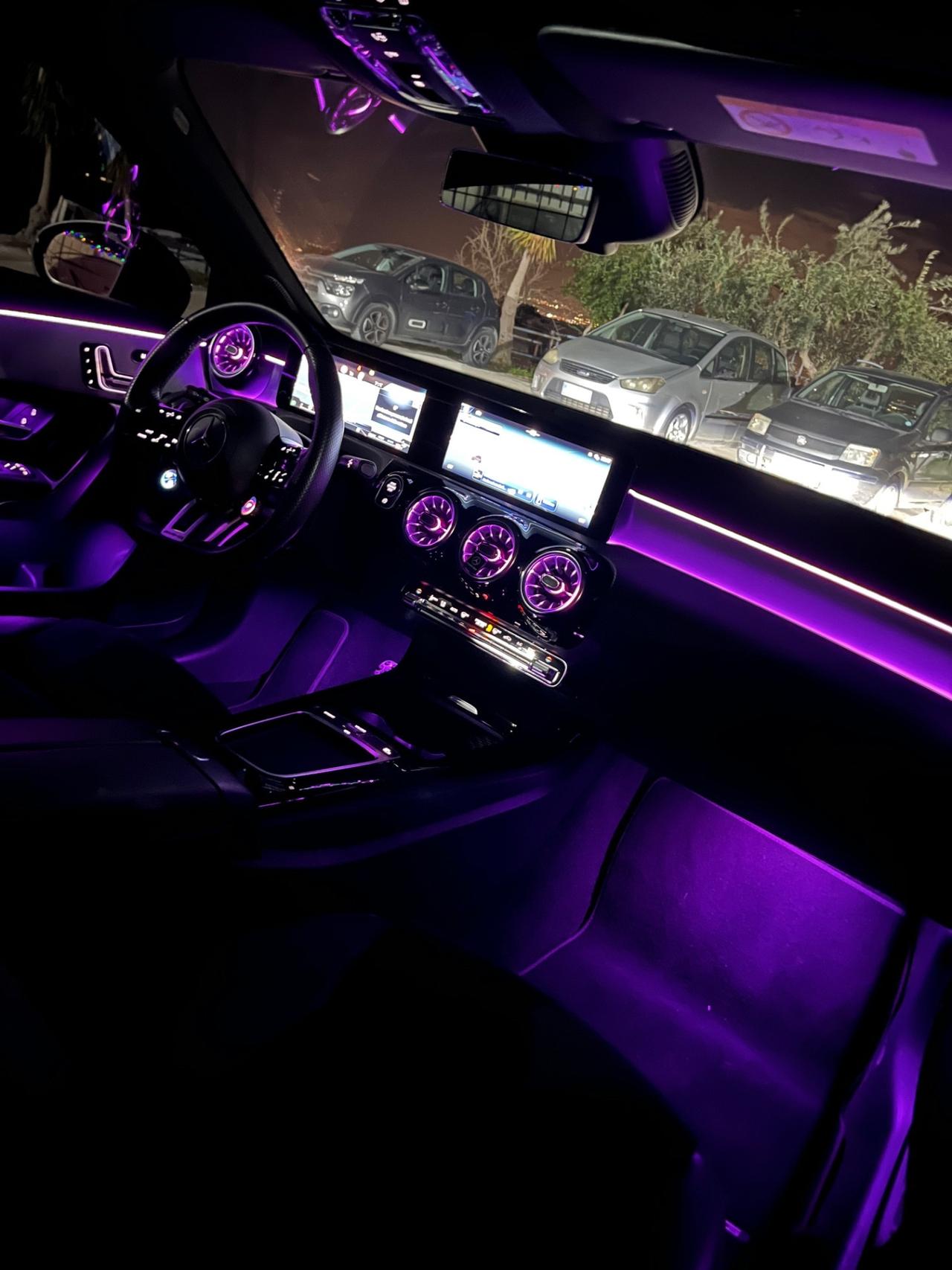 Mercedes-benz A 35 AMG LINE PREMIUM PLUS