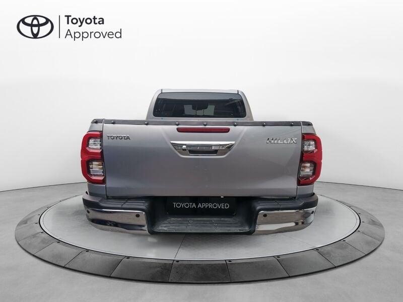 Toyota Hilux 2.8 D-4D 4WD 4 porte Double Cab Executive