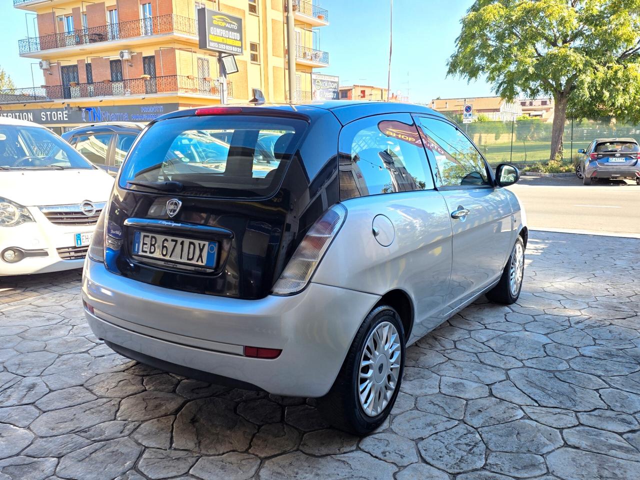 Lancia Ypsilon 1.2 2010 120.000 KM GARANZIA 12 M