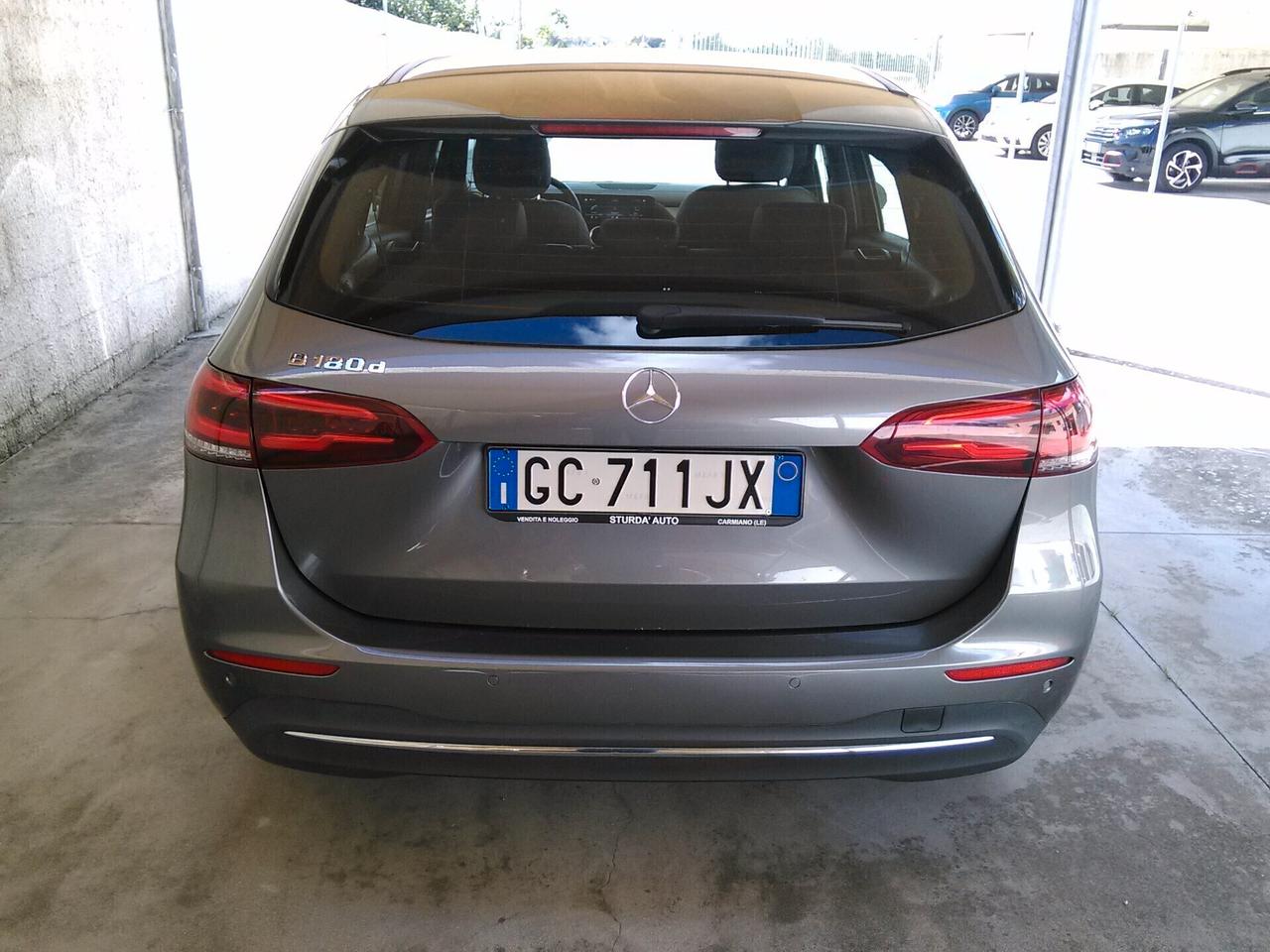 Mercedes-benz B 180 d Automatic Business Extra