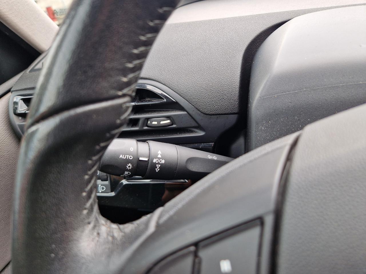 Citroen C4 Picasso 1.6 120CV Diesel Euro 6B, Bluetooth, Sensori post., Ruota