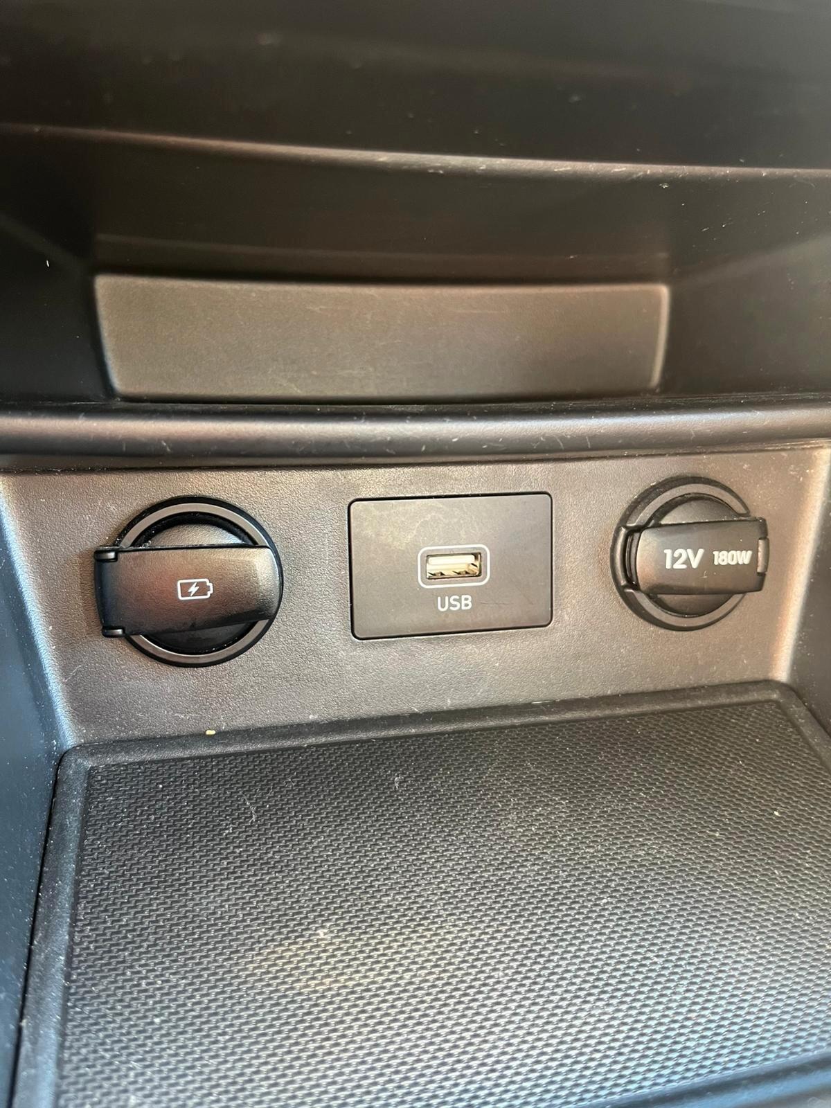 Hyundai Kona HEV 1.6 DCT XLine