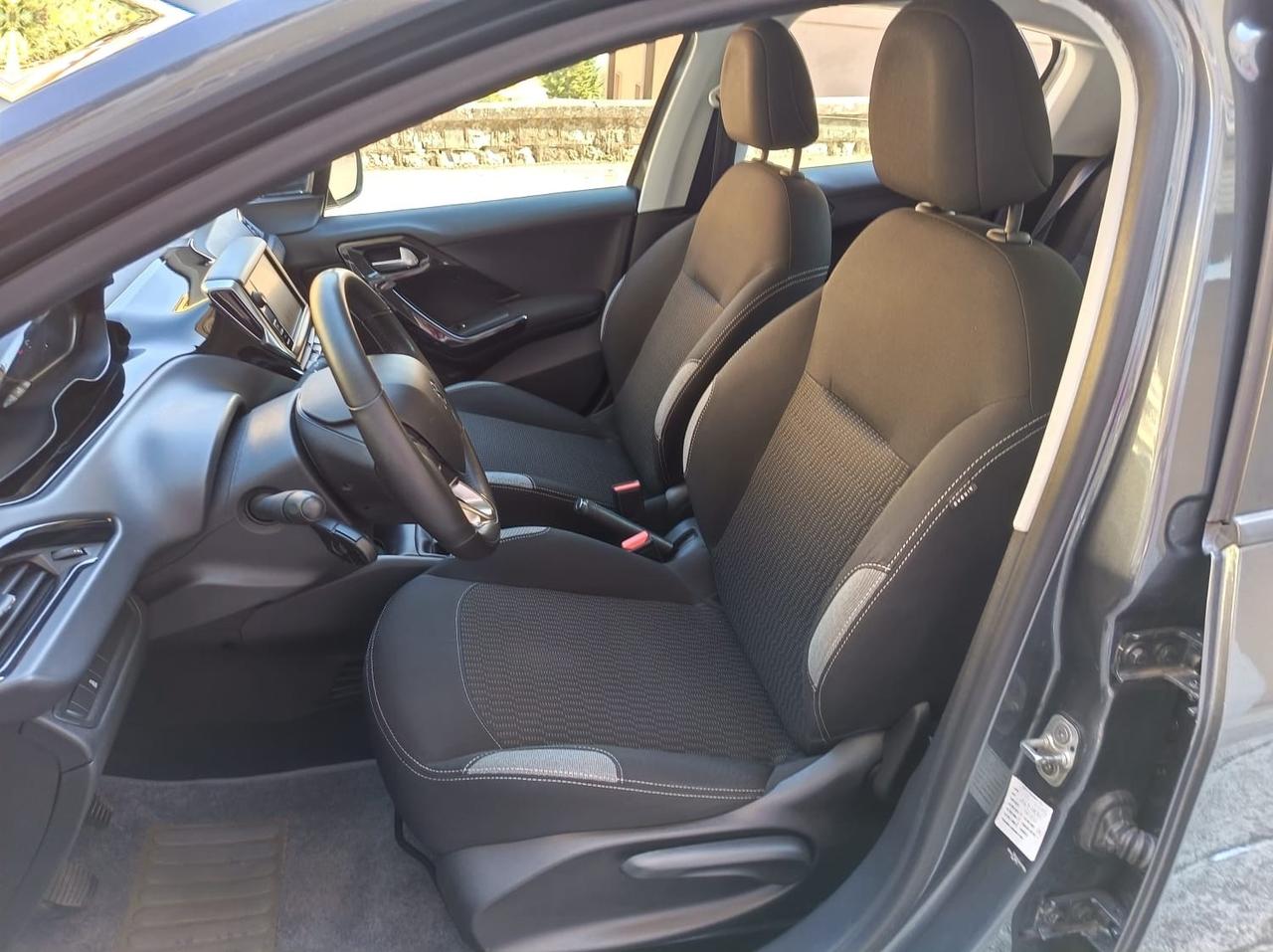Peugeot 208 BlueHDi 75 5 porte Allure