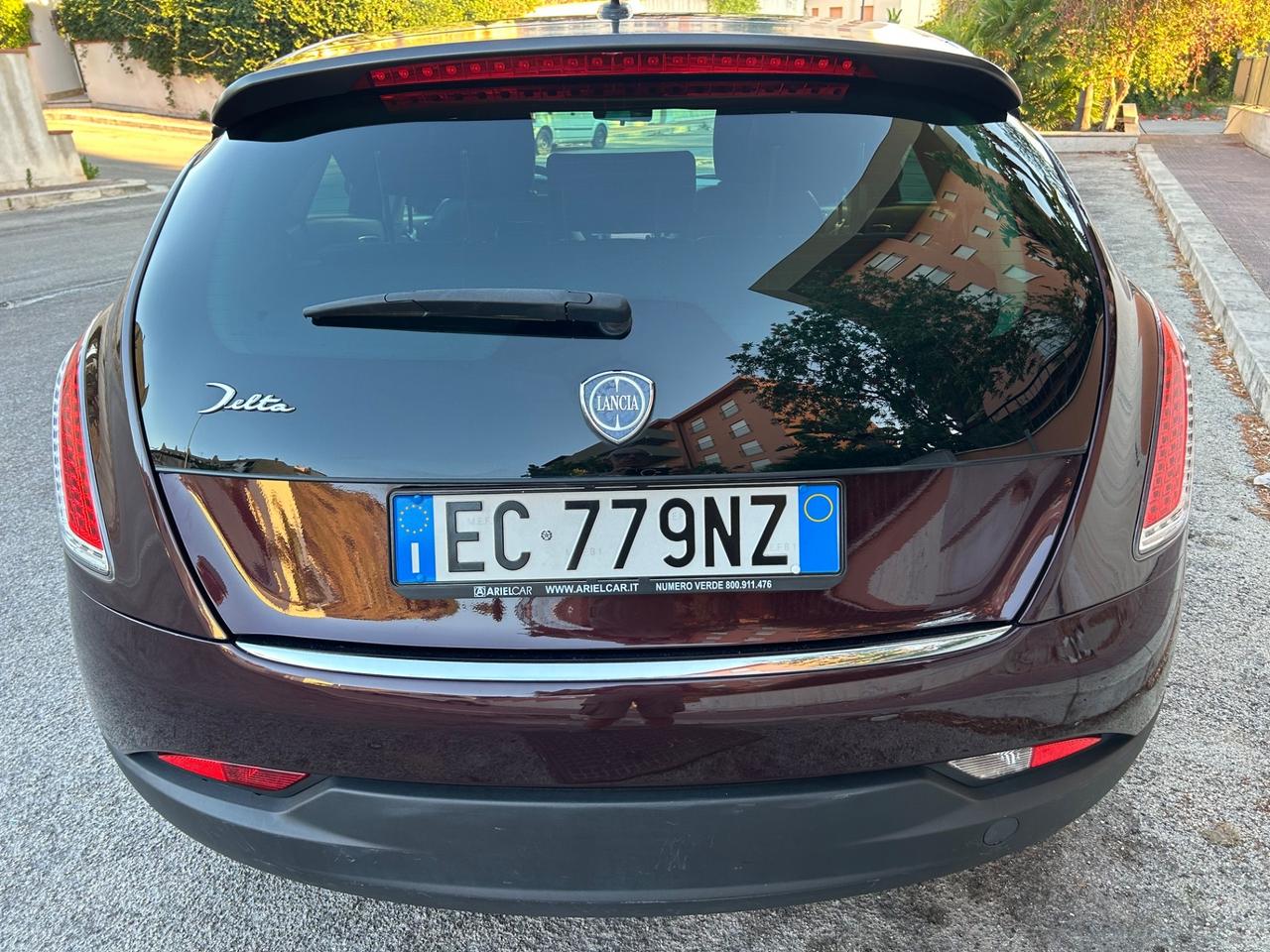Lancia Delta 1.6 MJT Platino km certificati