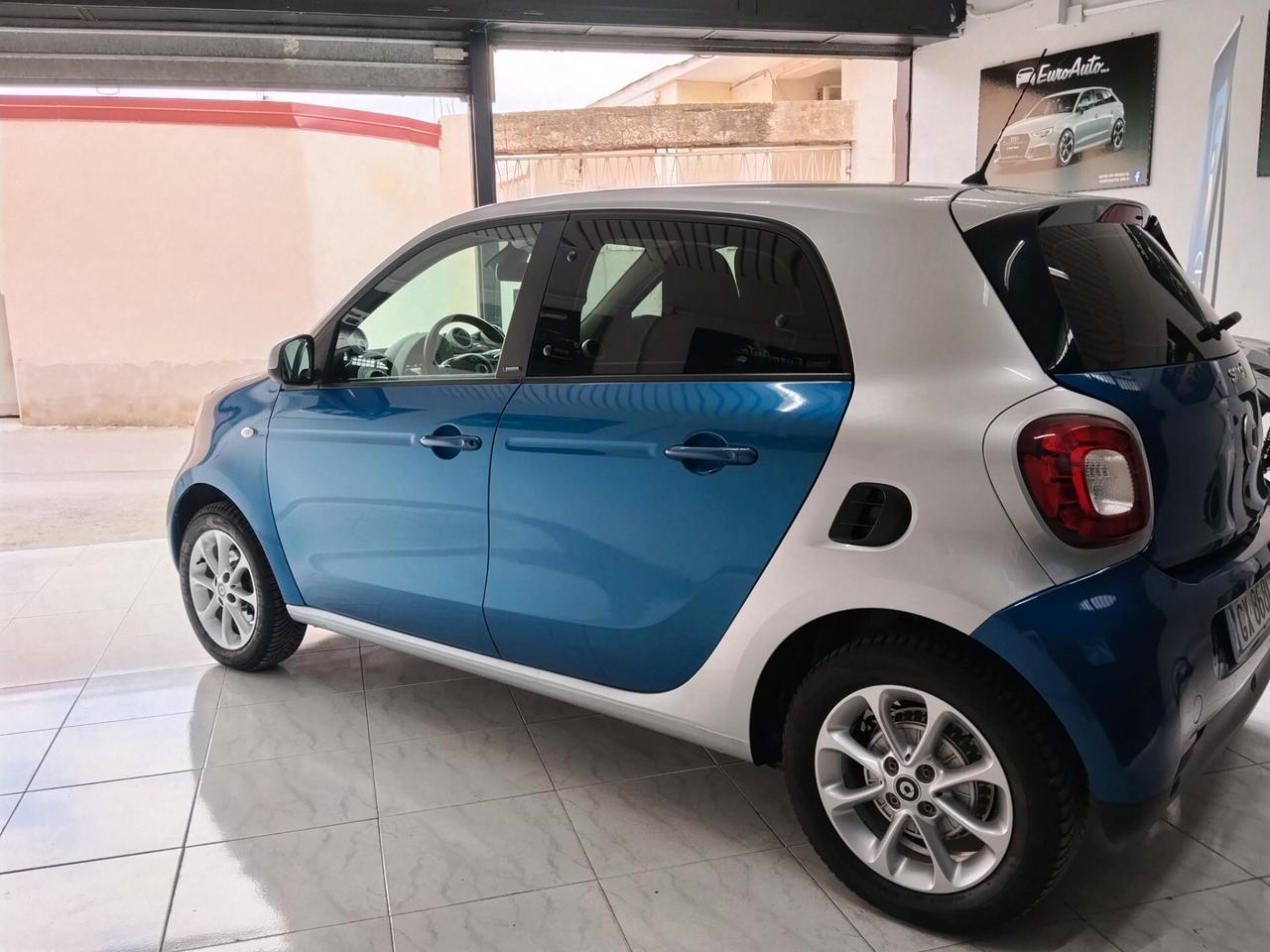 Smart ForFour 1.0 benzina CON GARANZIA