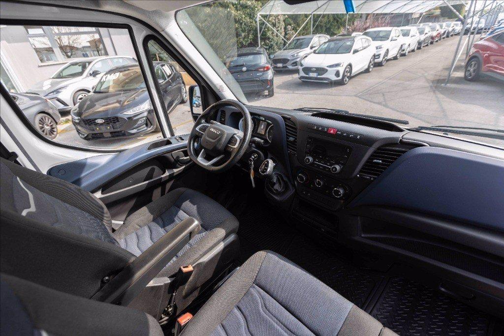 IVECO Daily 35 S14H V H2 3520L HD del 2022