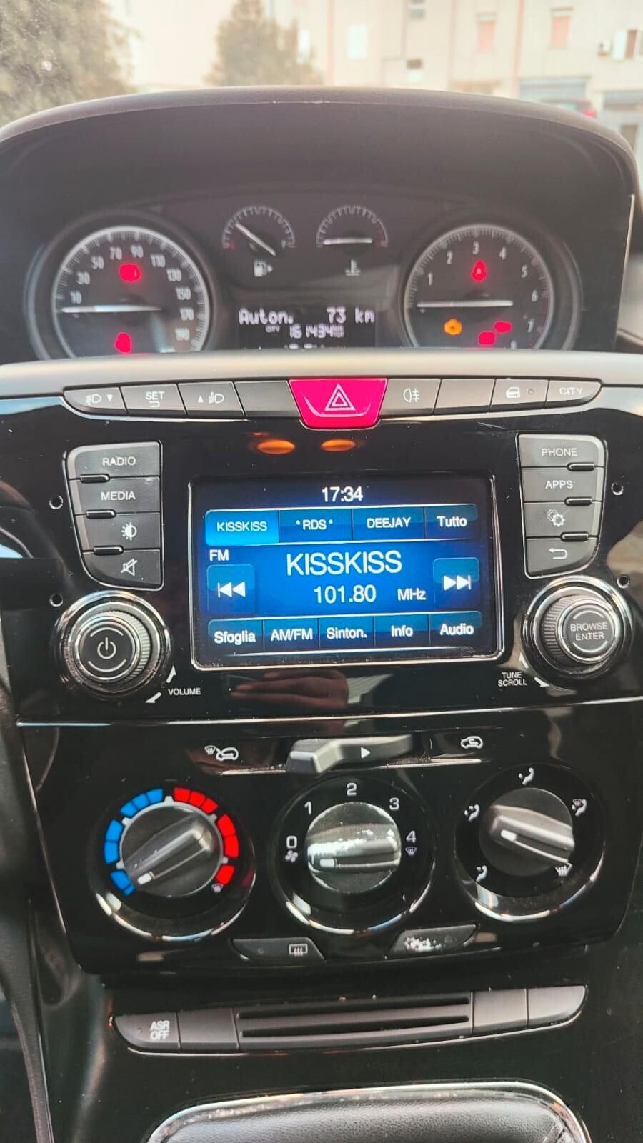 Lancia Ypsilon 1.2 69 CV 5 porte Platinum