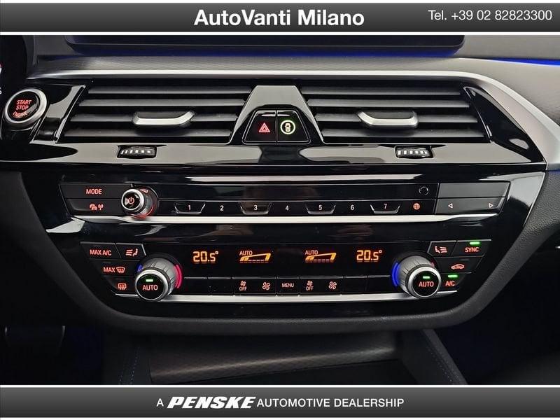 BMW Serie 5 530d 48V xDrive Touring Msport